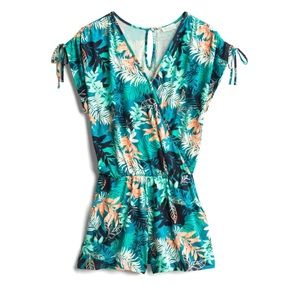 MARKET & SPRUCE
Ralphie Knit Romper
LP | Teal Green